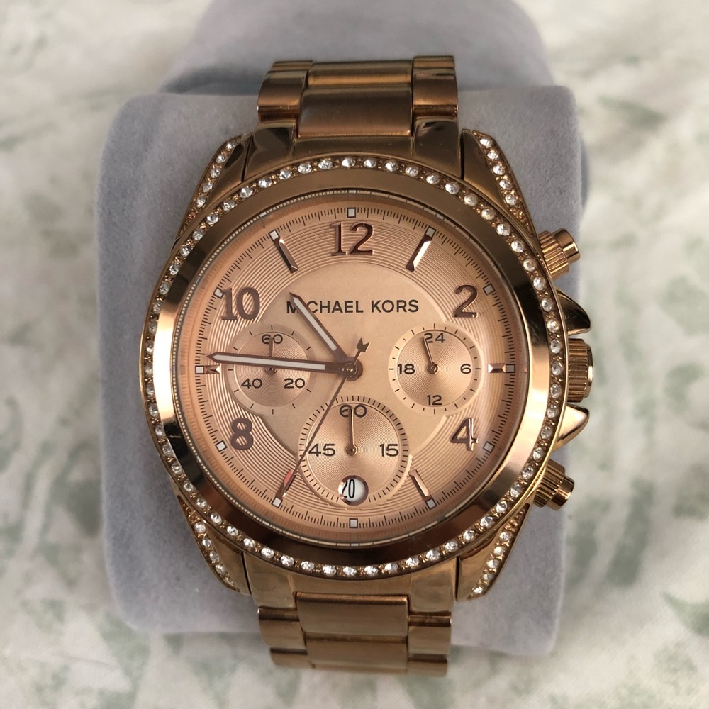 Michael Kors Blair Watch in color gold